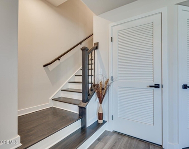 220 Anchor Way - Photo Thumbnail 9