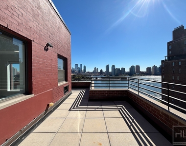 Beekman Place - Photo Thumbnail 4