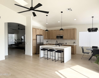 14449 S 44th Street - Photo Thumbnail 9