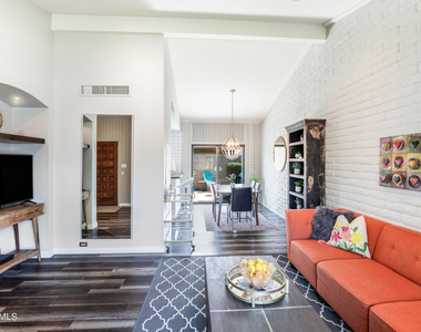 4525 N 66th Street - Photo Thumbnail 16