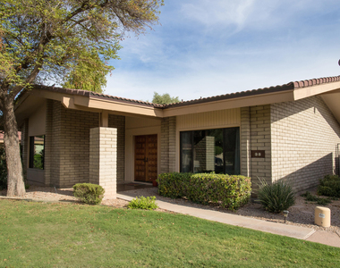 4525 N 66th Street - Photo Thumbnail 53