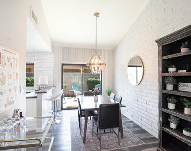 4525 N 66th Street - Photo Thumbnail 11