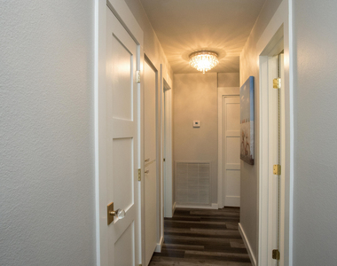 4525 N 66th Street - Photo Thumbnail 33