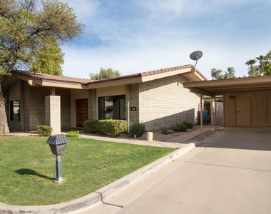 4525 N 66th Street - Photo Thumbnail 52