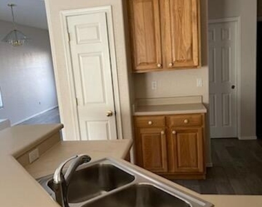 14199 W Clarendon Avenue - Photo Thumbnail 15