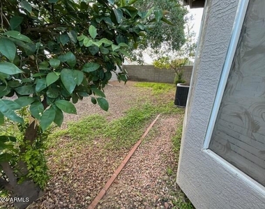 14199 W Clarendon Avenue - Photo Thumbnail 17