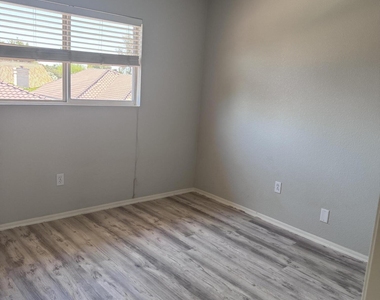 8888 E Garden Drive - Photo Thumbnail 22