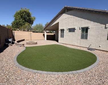 16953 W Limestone Drive - Photo Thumbnail 22