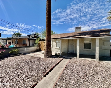 9622 N 12th Avenue - Photo Thumbnail 1