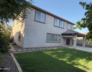 1095 E Rojo Way - Photo Thumbnail 2