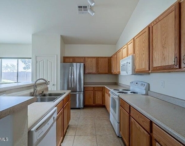 16950 W Sonora Street - Photo Thumbnail 2