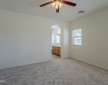 16950 W Sonora Street - Photo Thumbnail 7