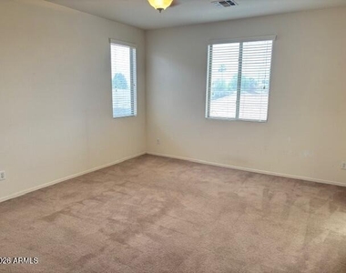 4230 S Mariposa Drive - Photo Thumbnail 22