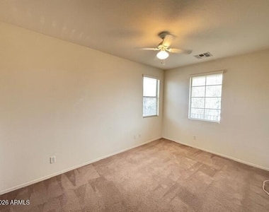 4230 S Mariposa Drive - Photo Thumbnail 19
