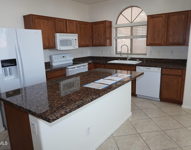 4230 S Mariposa Drive - Photo Thumbnail 2
