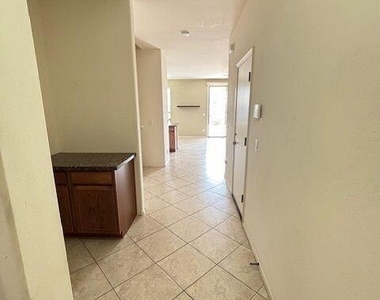 4230 S Mariposa Drive - Photo Thumbnail 12