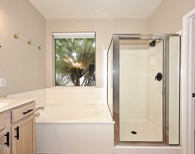 6027 W Oberlin Way - Photo Thumbnail 25