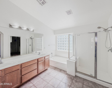 4765 S Joshua Tree Lane - Photo Thumbnail 18