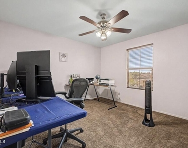 18157 W Carol Avenue - Photo Thumbnail 19
