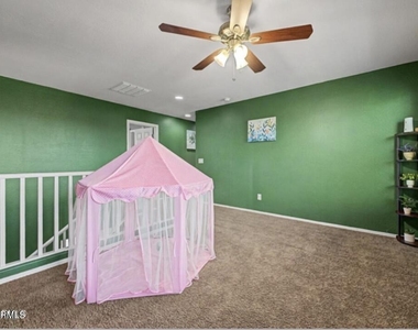 18157 W Carol Avenue - Photo Thumbnail 34