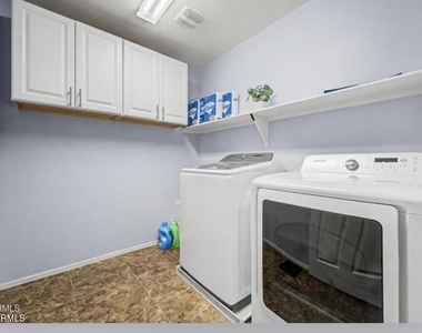 18157 W Carol Avenue - Photo Thumbnail 21