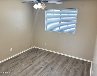 7265 W Glenn Drive - Photo Thumbnail 11
