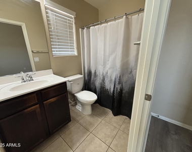 7265 W Glenn Drive - Photo Thumbnail 7