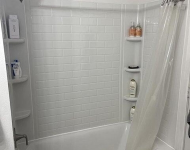 1331 W Baseline Road - Photo Thumbnail 10