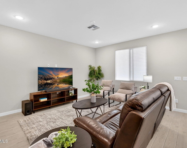 7333 E Purple Prairie Drive - Photo Thumbnail 5