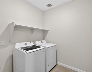 7333 E Purple Prairie Drive - Photo Thumbnail 36