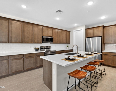 7333 E Purple Prairie Drive - Photo Thumbnail 7