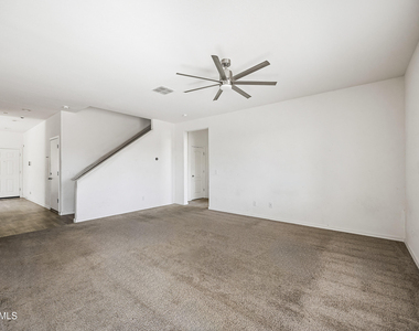 37453 W Prado Street - Photo Thumbnail 16