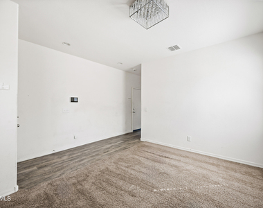 37453 W Prado Street - Photo Thumbnail 2