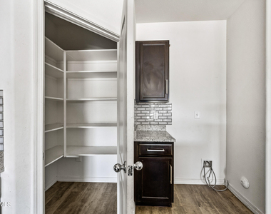 37453 W Prado Street - Photo Thumbnail 7