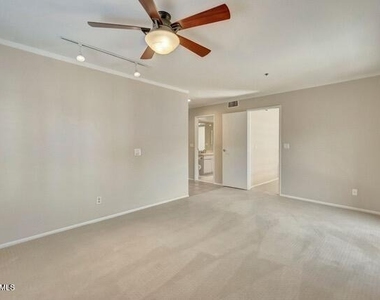 154 W 5th Street - Photo Thumbnail 9