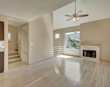 154 W 5th Street - Photo Thumbnail 3