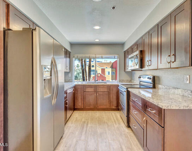 154 W 5th Street - Photo Thumbnail 2