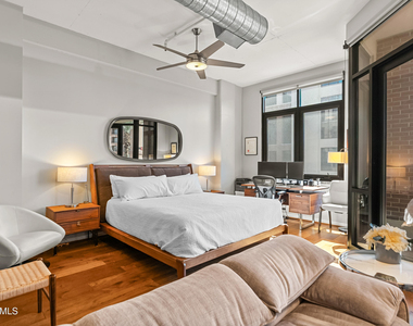 7301 E 3rd Avenue - Photo Thumbnail 11