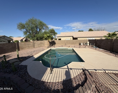 580 N Danyell Court - Photo Thumbnail 8