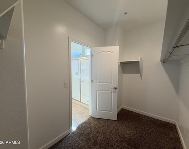 1255 N Arizona Avenue - Photo Thumbnail 23