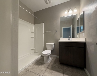 1255 N Arizona Avenue - Photo Thumbnail 13