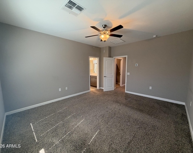 1255 N Arizona Avenue - Photo Thumbnail 19