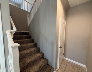 1255 N Arizona Avenue - Photo Thumbnail 14