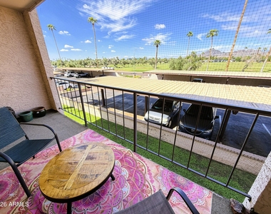 3033 E Devonshire Avenue - Photo Thumbnail 1