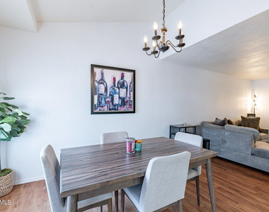 850 S River Drive - Photo Thumbnail 13