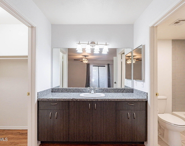 850 S River Drive - Photo Thumbnail 23