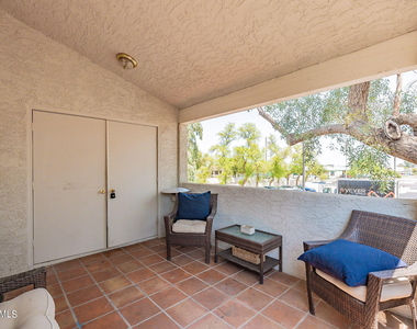 850 S River Drive - Photo Thumbnail 3