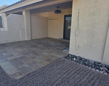 14044 N Brunswick Drive - Photo Thumbnail 14