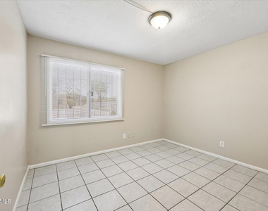 4455 E Pueblo Avenue - Photo Thumbnail 2