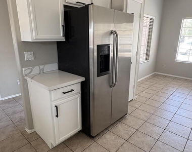 16077 W Larkspur Drive - Photo Thumbnail 6